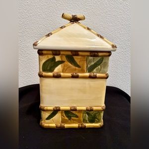 WCL 8.5” canister. Bamboo pattern